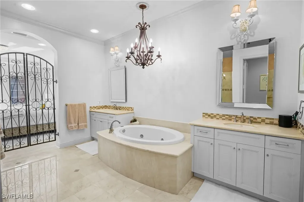 16653 Toscana Circle Naples FL 34110
