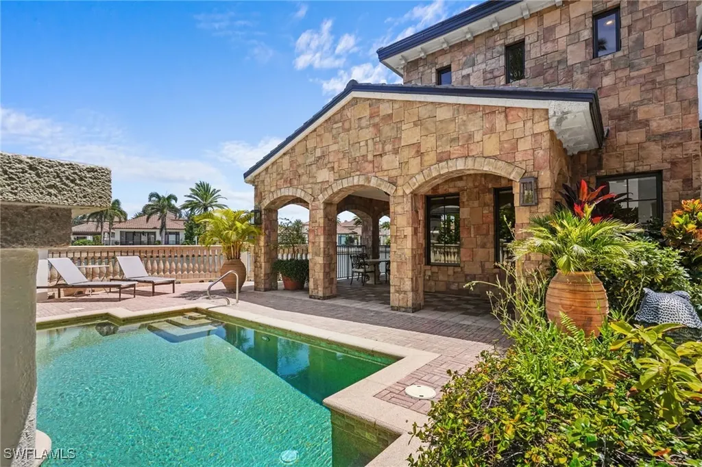 16653 Toscana Circle Naples FL 34110