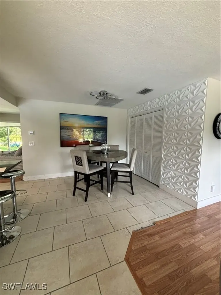 Lehigh Acres FL 33936