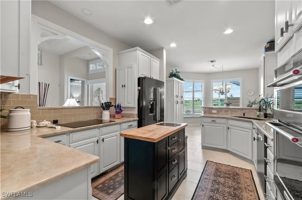 4919 Cerromar Drive Naples FL 34112