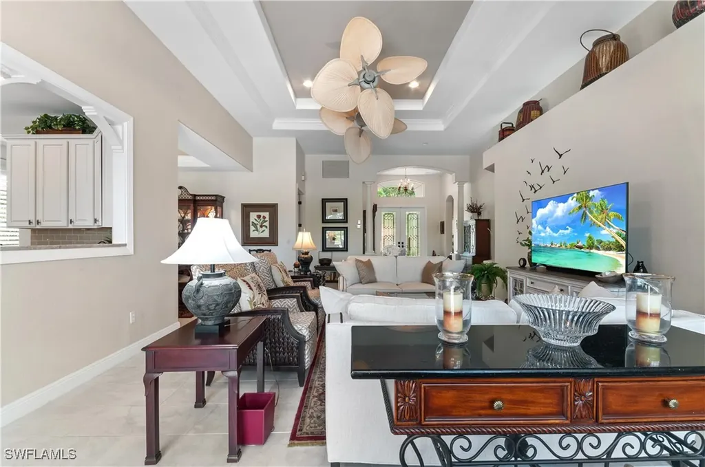 4919 Cerromar Drive Naples FL 34112