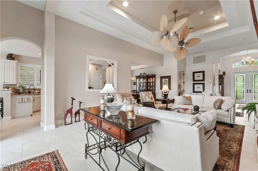 4919 Cerromar Drive Naples FL 34112