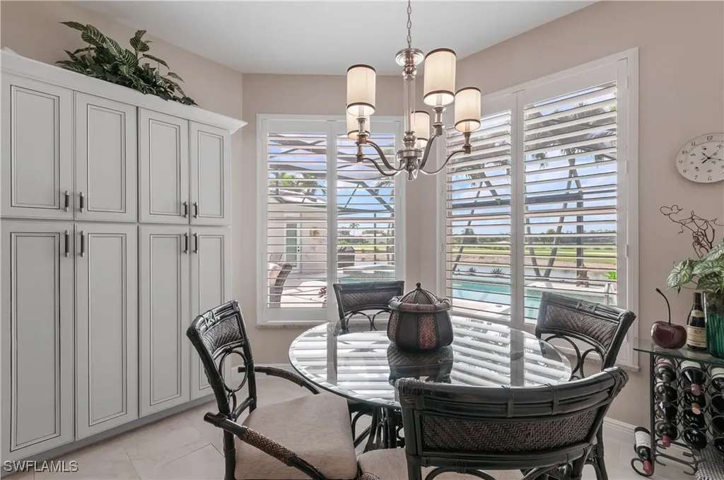 4919 Cerromar Drive Naples FL 34112