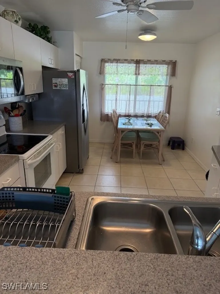 388 Belina Drive Naples FL 34104