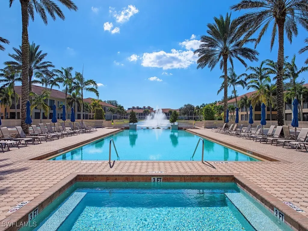 530 Avellino Isle Circle Naples FL 34119