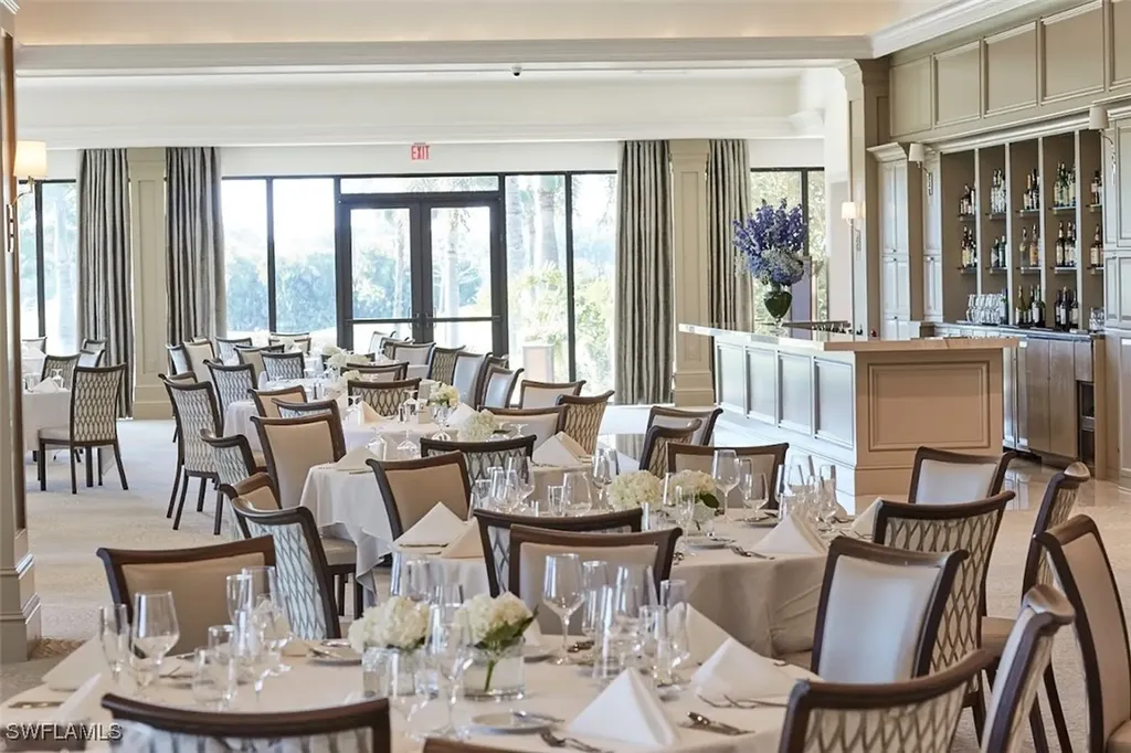 530 Avellino Isle Circle Naples FL 34119