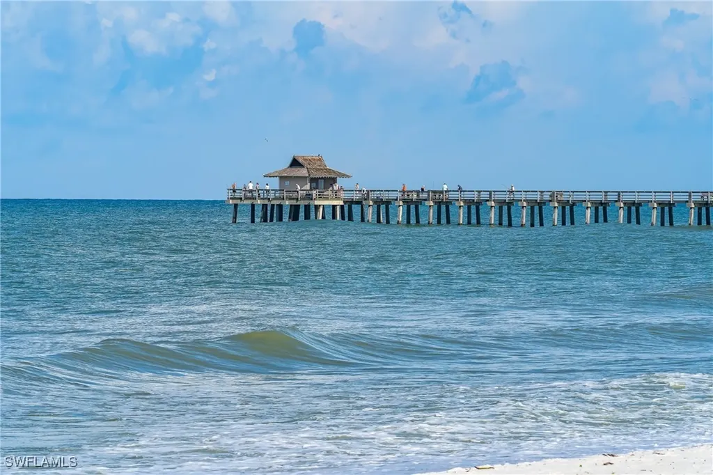 530 Avellino Isle Circle Naples FL 34119