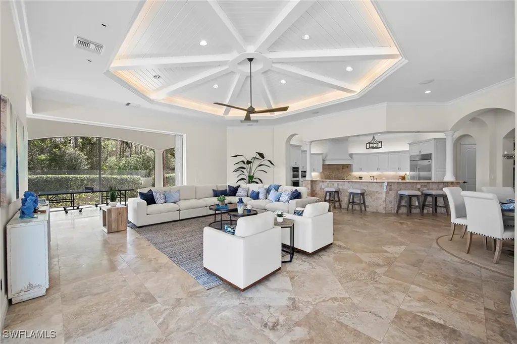 6511 Highcroft Drive Naples FL 34119