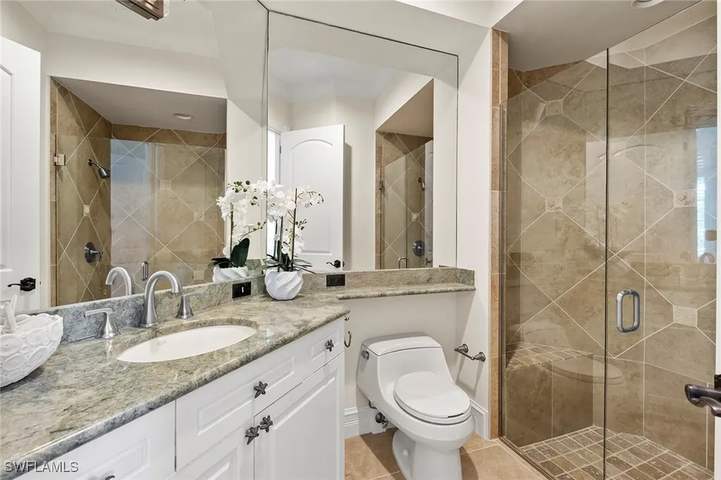 6511 Highcroft Drive Naples FL 34119