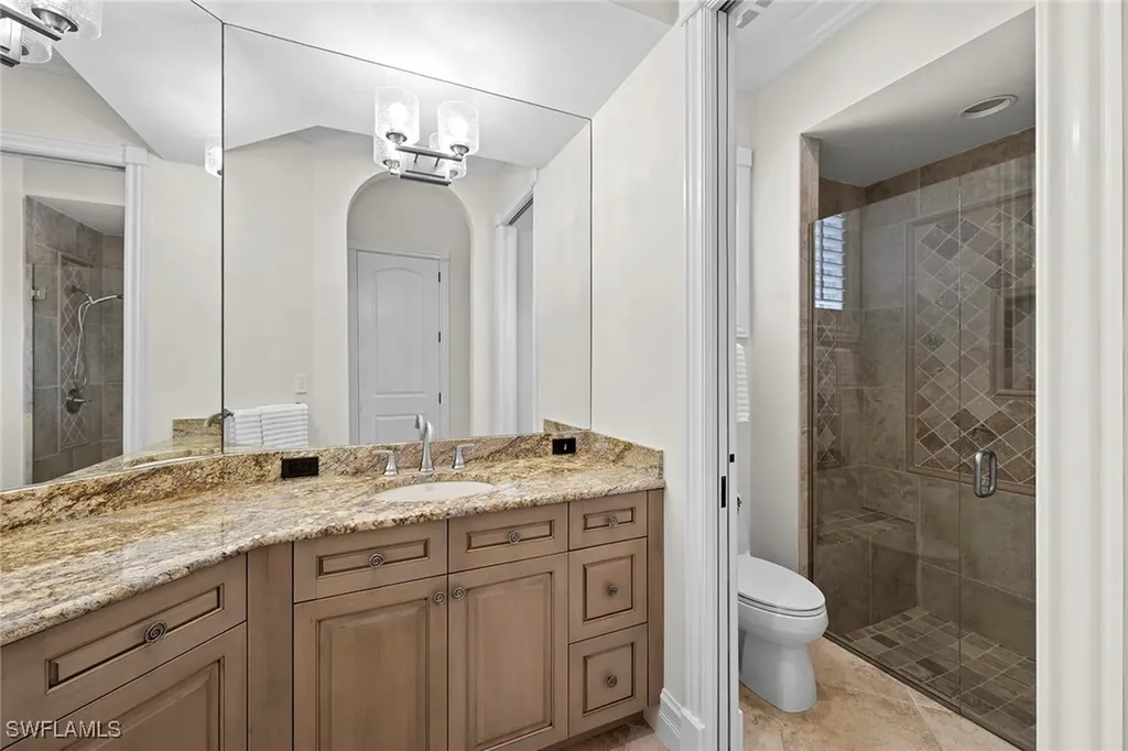 6511 Highcroft Drive Naples FL 34119