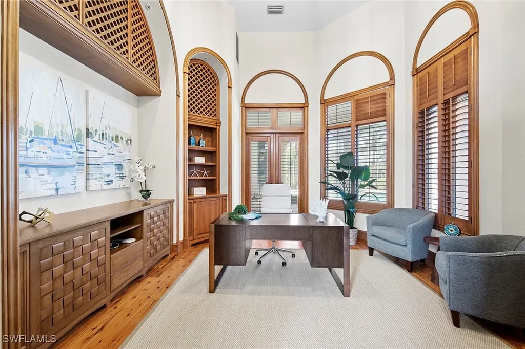 6511 Highcroft Drive Naples FL 34119