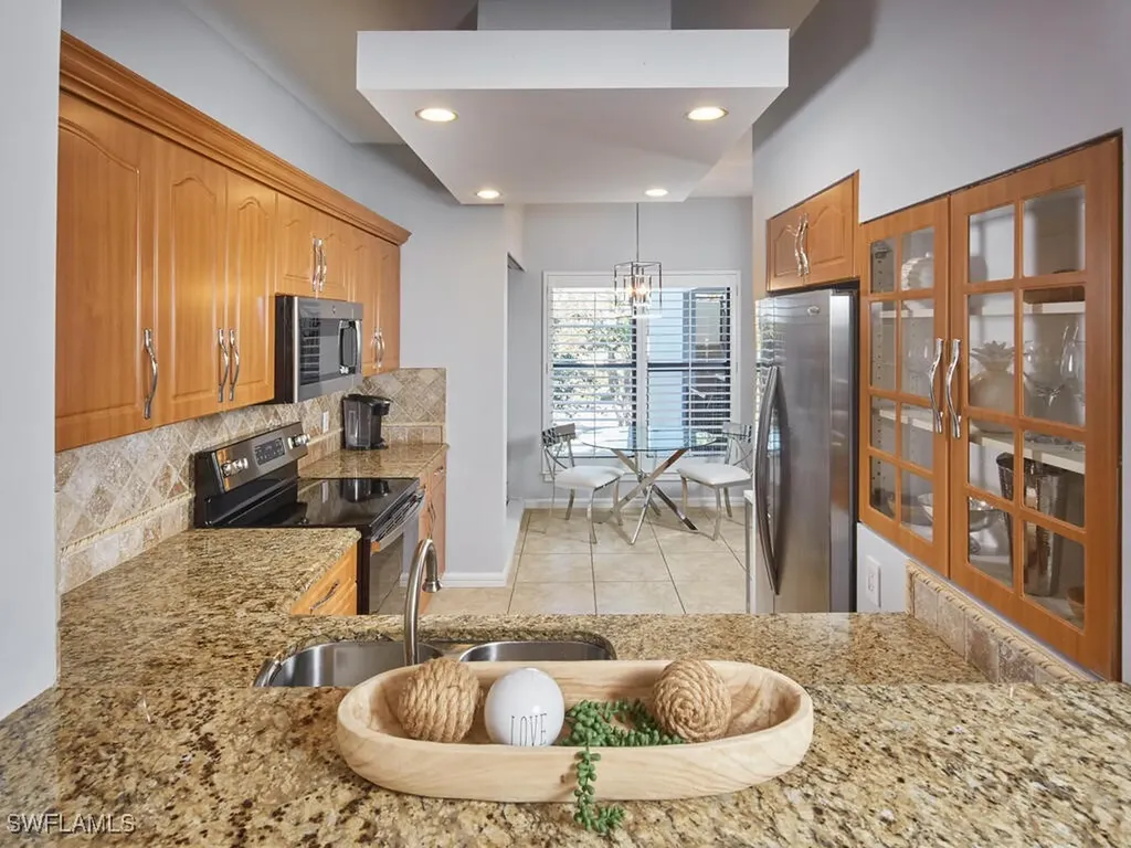 324 La Peninsula Boulevard Naples FL 34113