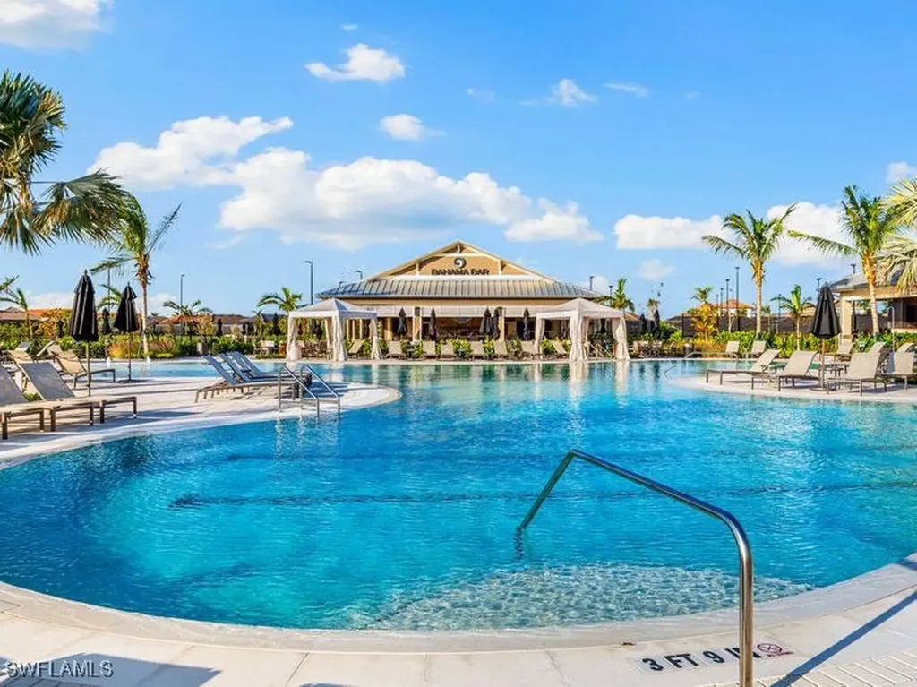 15432 Turin Drive Naples FL 34114