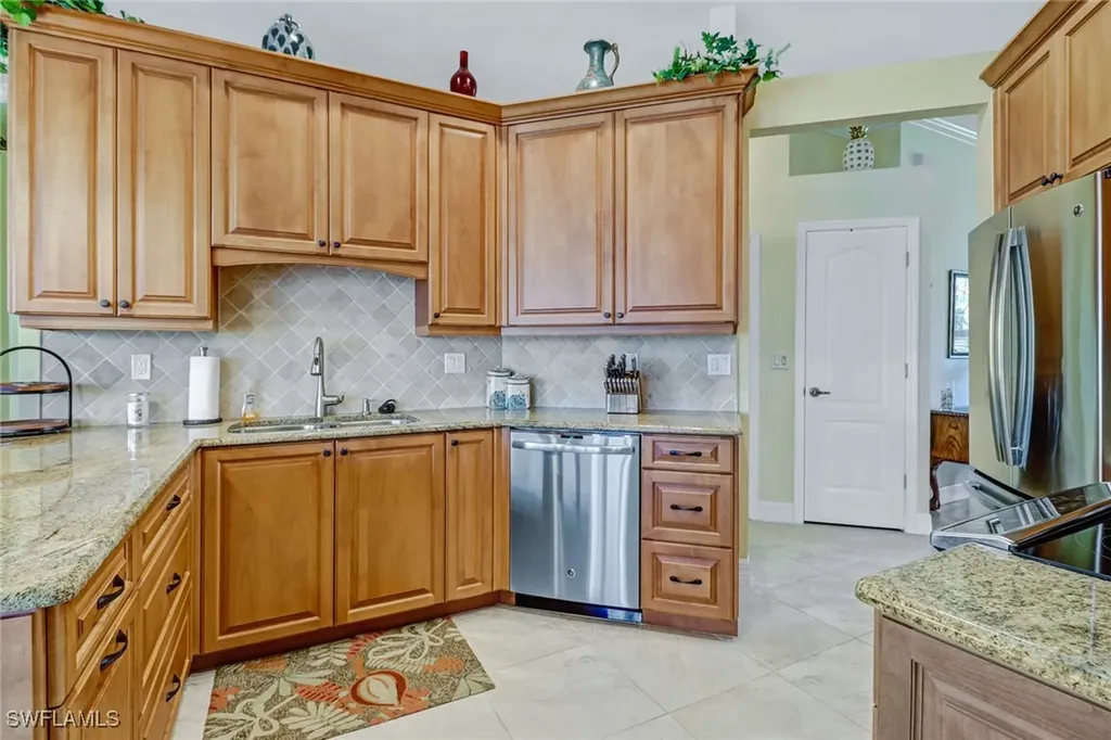 1119 SE 1st Terrace Cape Coral FL 33990