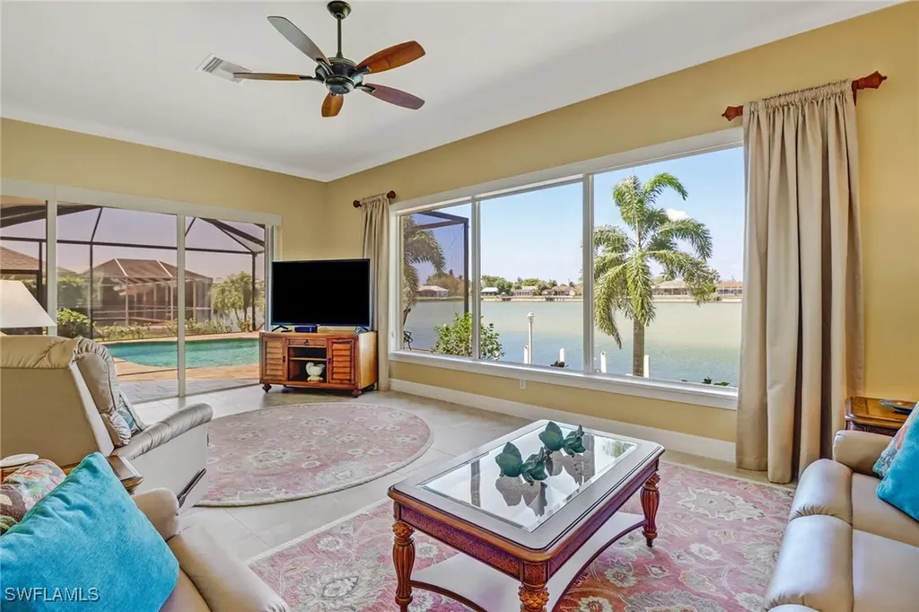 1119 SE 1st Terrace Cape Coral FL 33990
