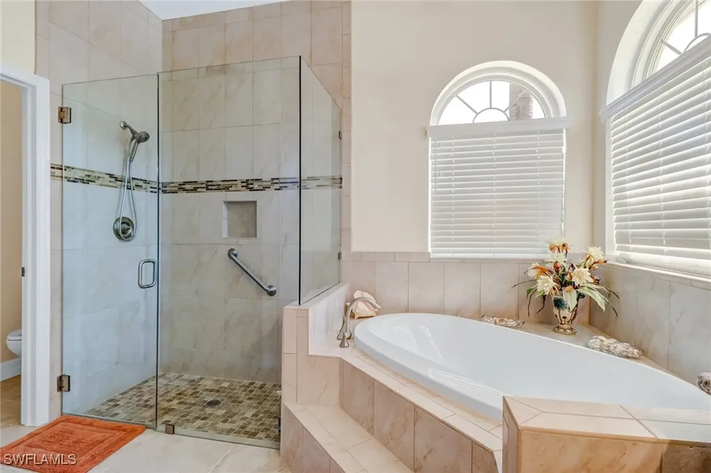 1119 SE 1st Terrace Cape Coral FL 33990