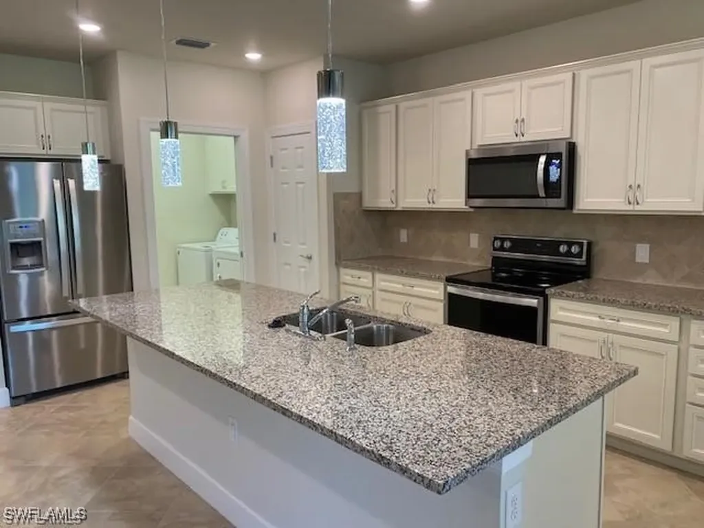 5701 Mayflower Way Ave Maria FL 34142