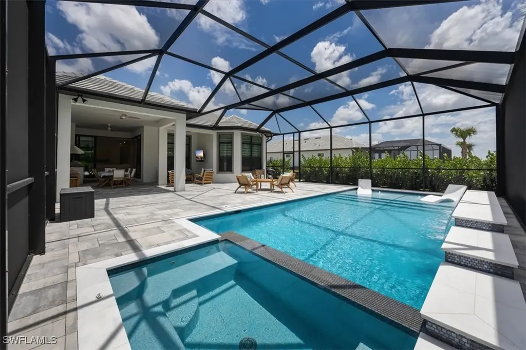 9445 Caymas Terrace Naples FL 34114