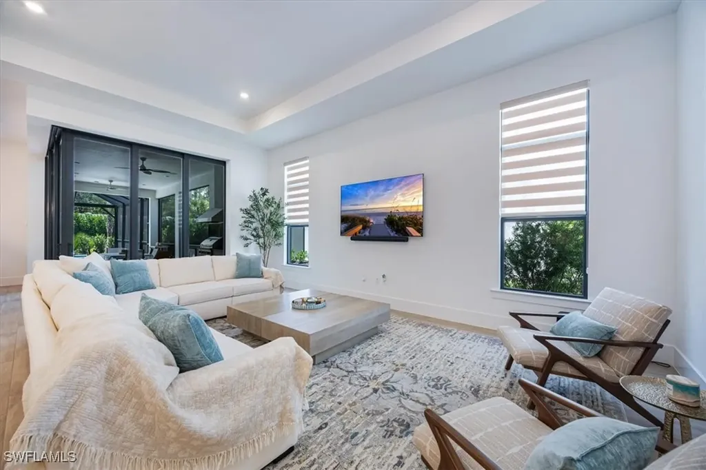 9445 Caymas Terrace Naples FL 34114