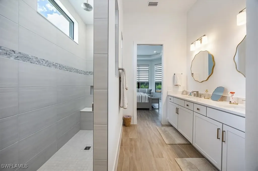9445 Caymas Terrace Naples FL 34114