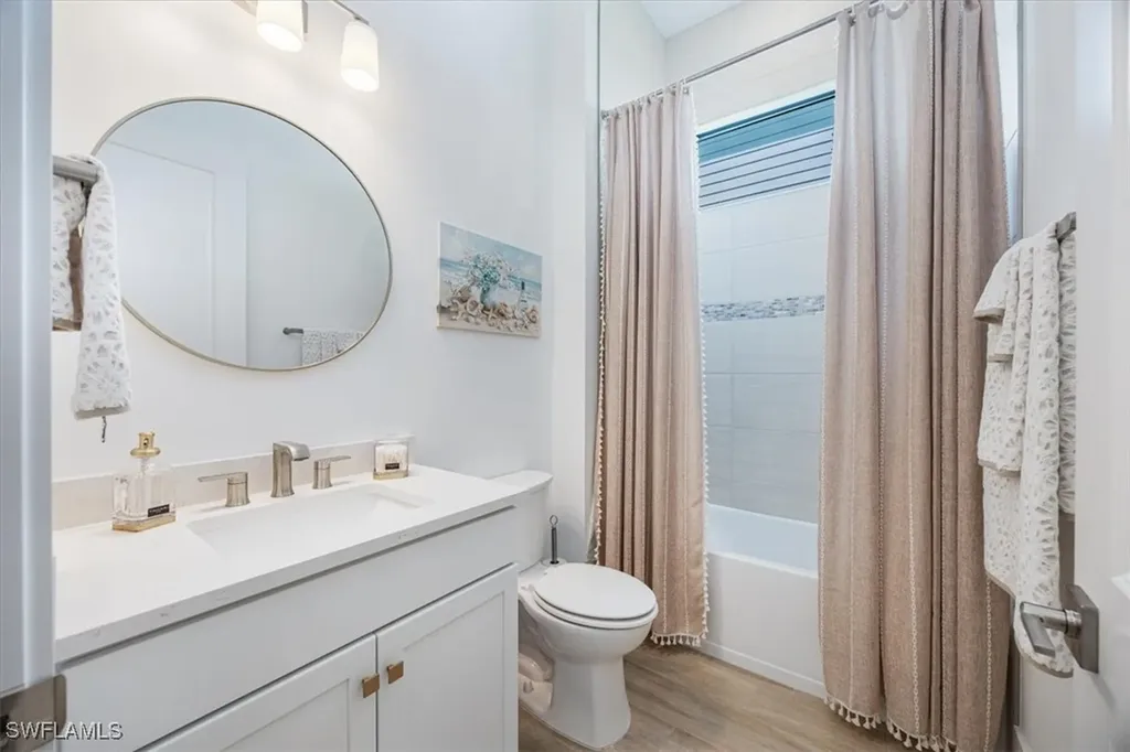 9445 Caymas Terrace Naples FL 34114