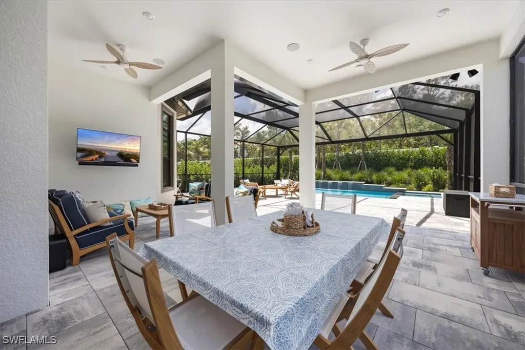 9445 Caymas Terrace Naples FL 34114