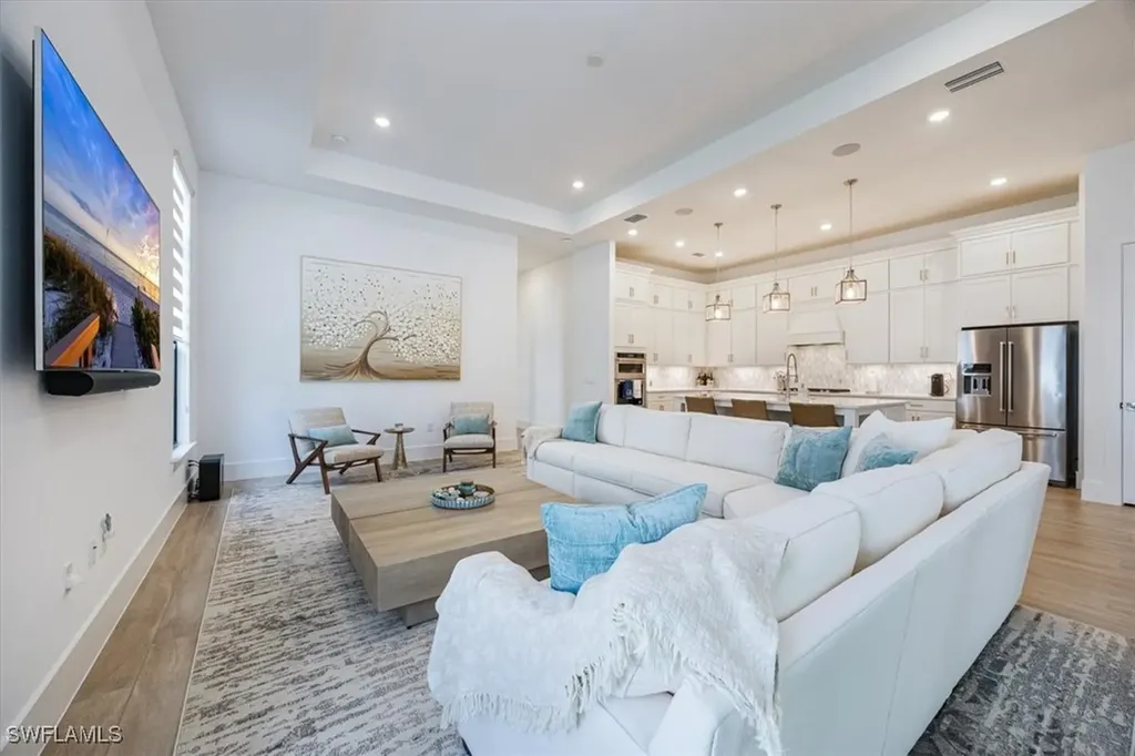 9445 Caymas Terrace Naples FL 34114