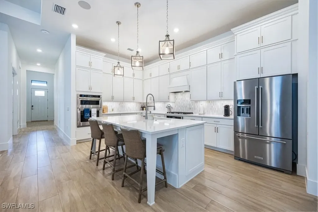 9445 Caymas Terrace Naples FL 34114