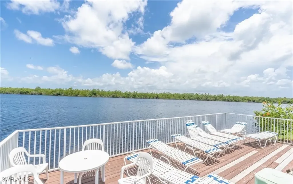 1165 Mainsail Drive Naples FL 34114
