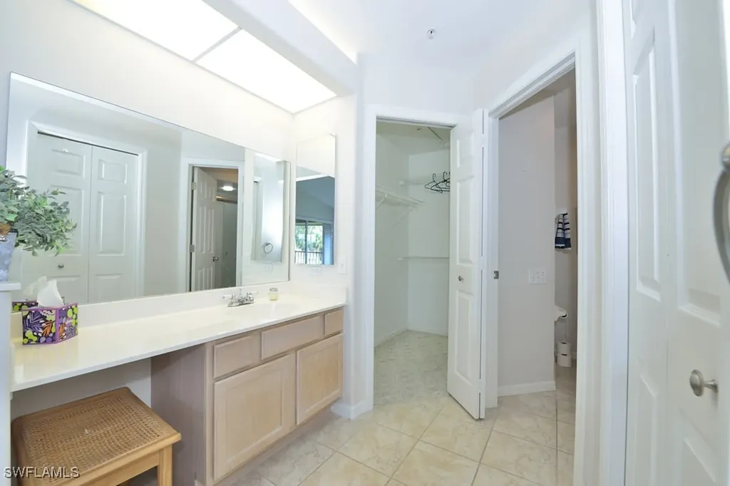 13050 Amberley Court Bonita Springs FL 34135