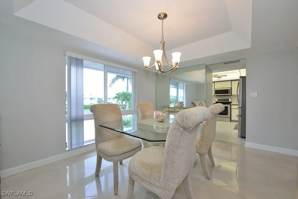 124 Penny Lane Naples FL 34112