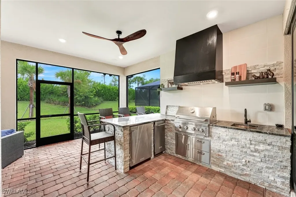 6770 Pennyroyal Drive Naples FL 34114