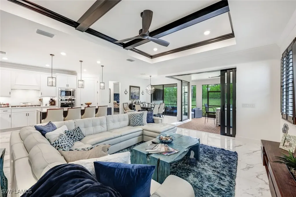 6770 Pennyroyal Drive Naples FL 34114