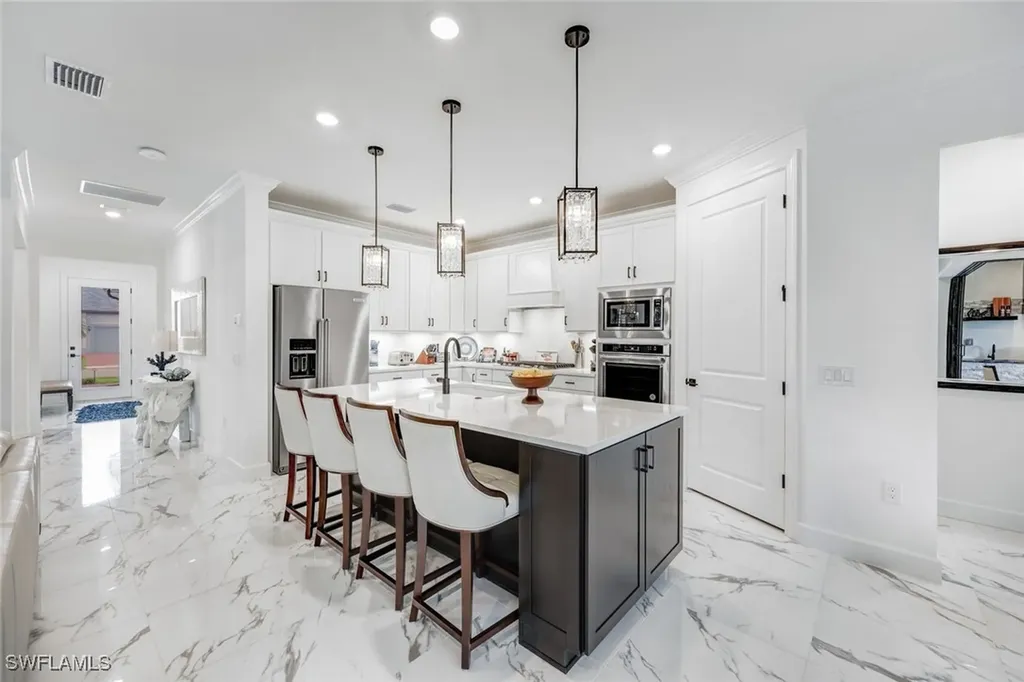 6770 Pennyroyal Drive Naples FL 34114