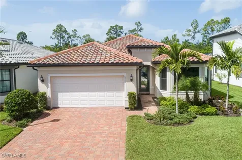 6770 Pennyroyal Drive Naples FL 34114