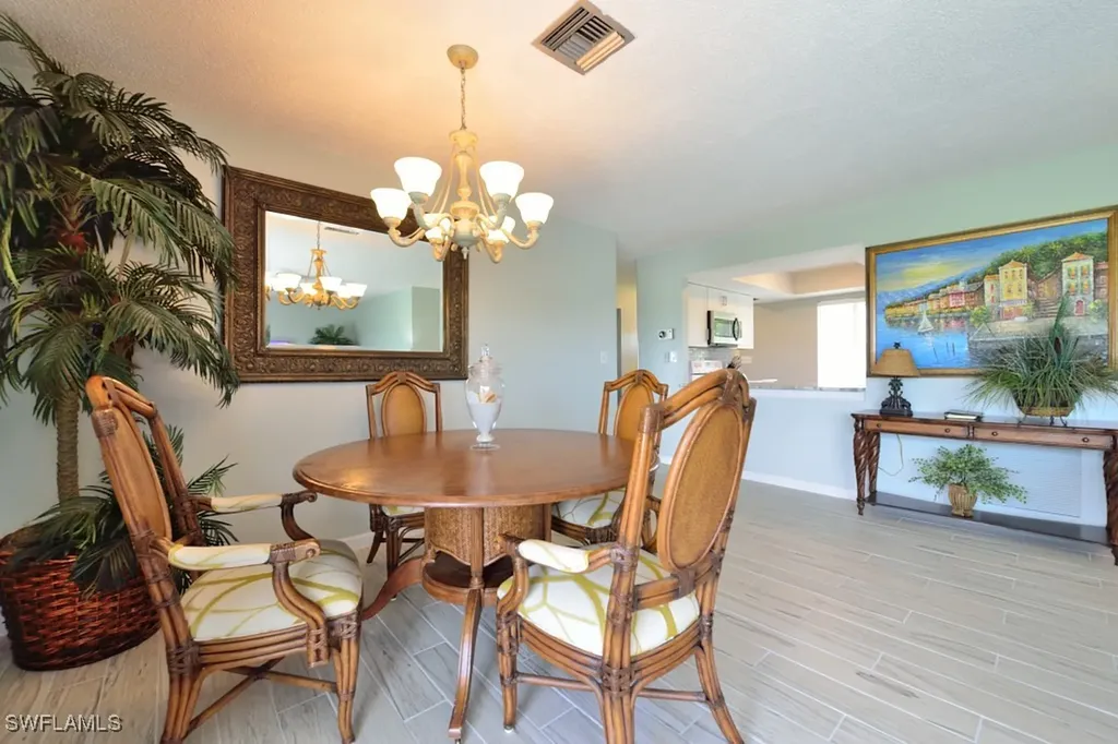 229 Palm Drive Naples FL 34112