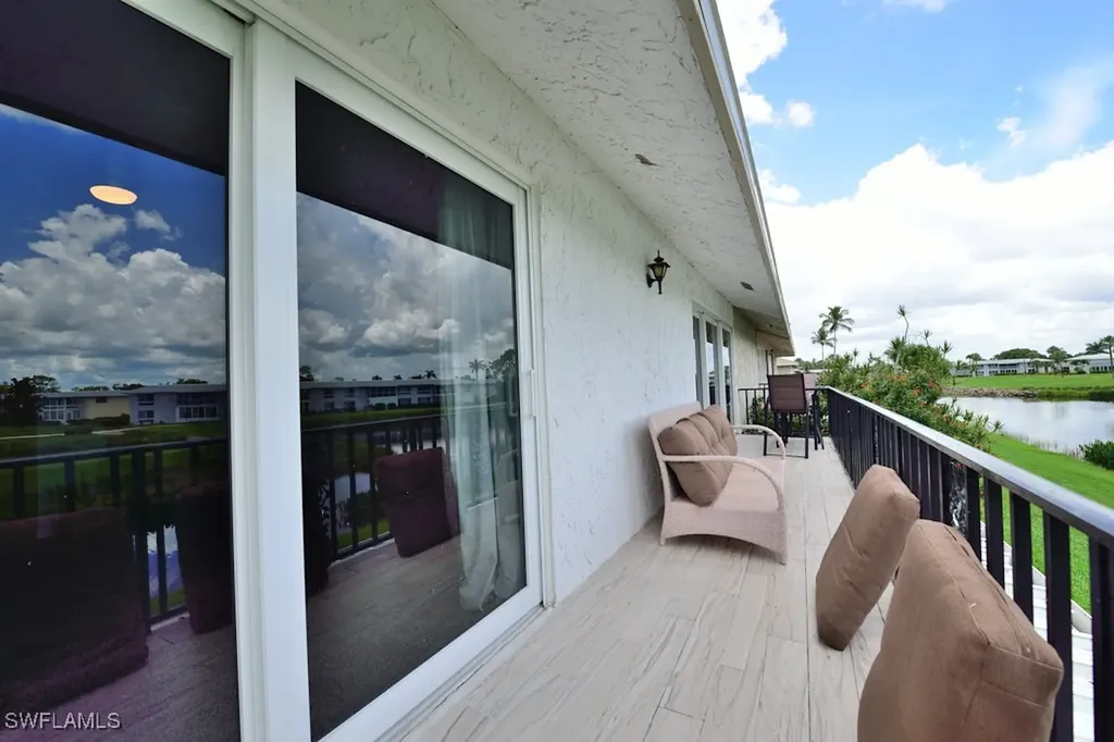 229 Palm Drive Naples FL 34112