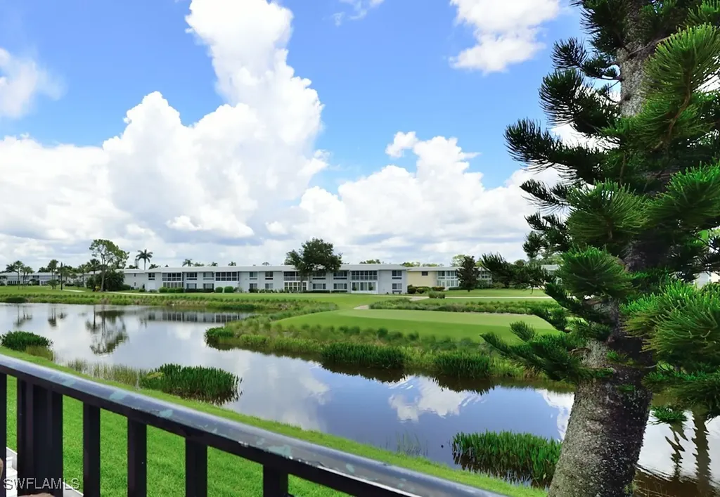 229 Palm Drive Naples FL 34112