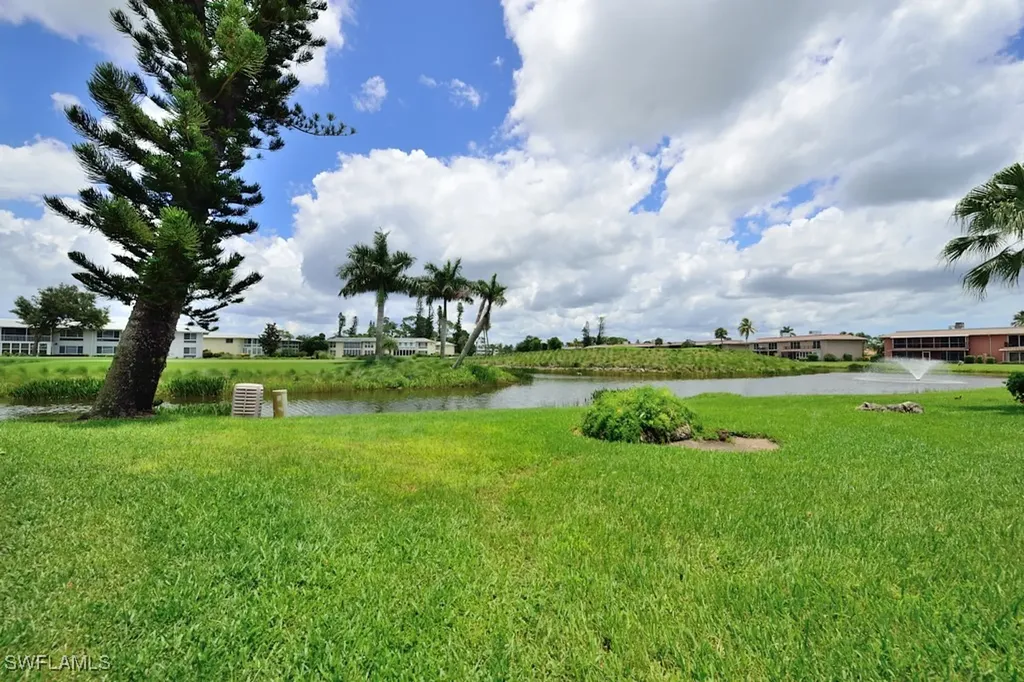229 Palm Drive Naples FL 34112