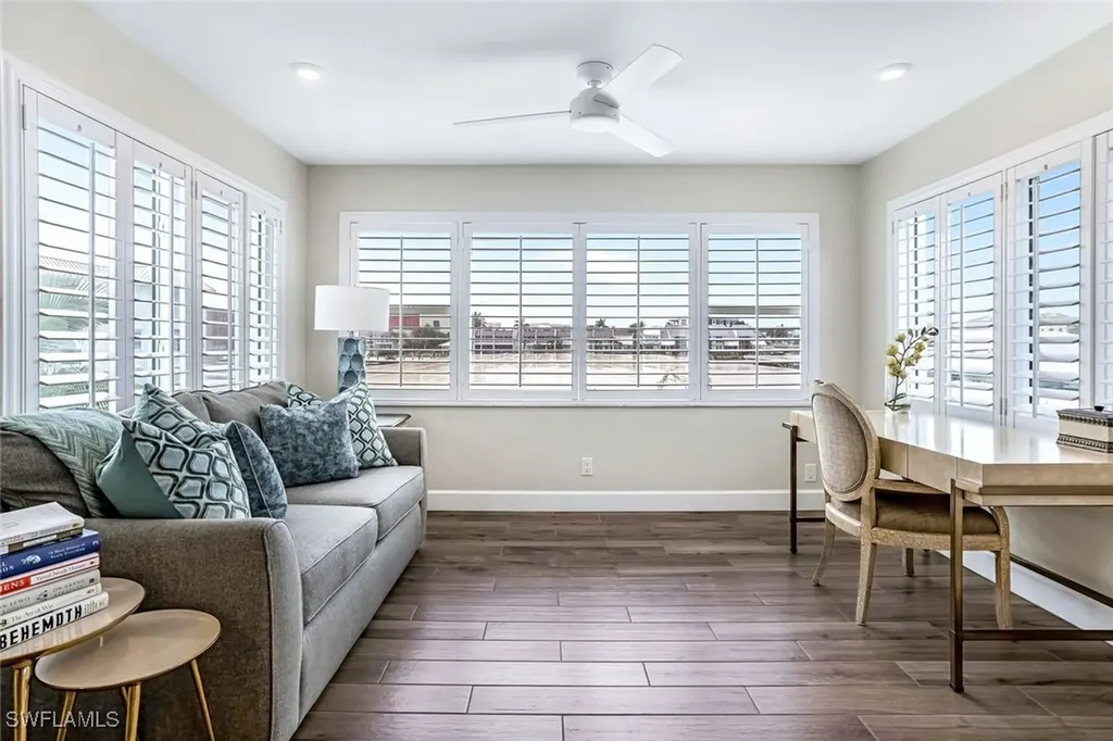 1100 8th Avenue S Naples FL 34102