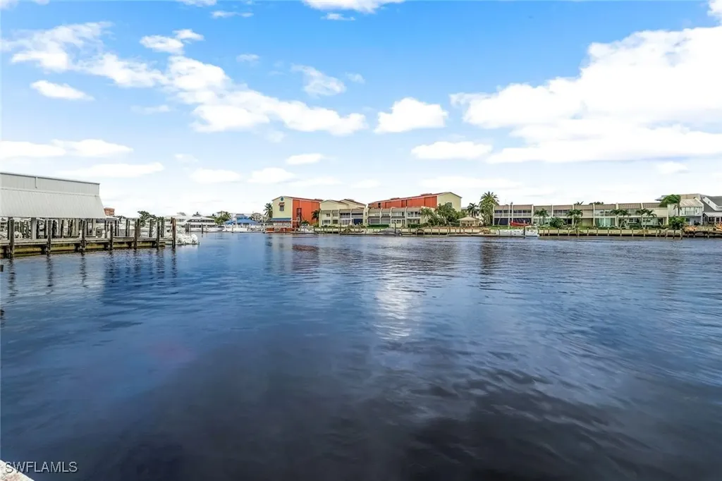 1100 8th Avenue S Naples FL 34102