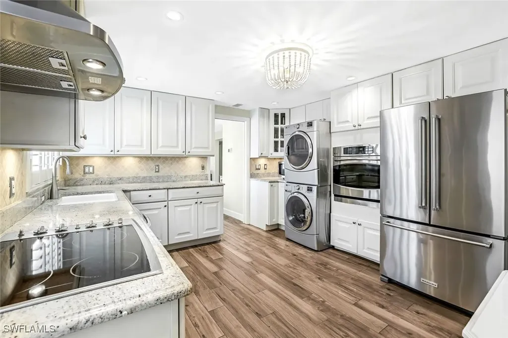 1100 8th Avenue S Naples FL 34102