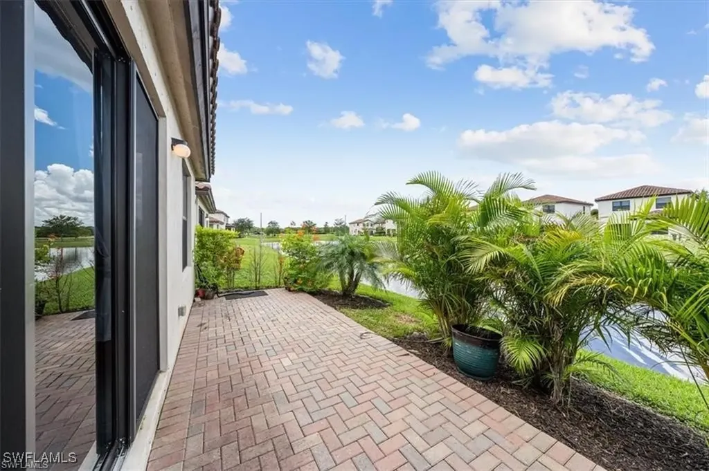 5465 Cameron Drive Ave Maria FL 34142