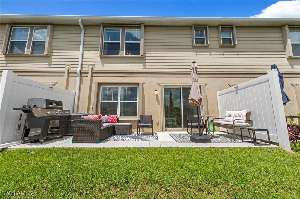 6341 Brant Bay Boulevard North Fort Myers FL 33917