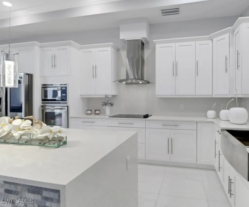 2394 45th Avenue NE Naples FL 34120