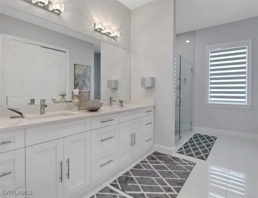2394 45th Avenue NE Naples FL 34120