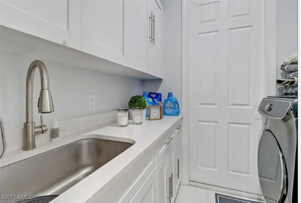 2394 45th Avenue NE Naples FL 34120