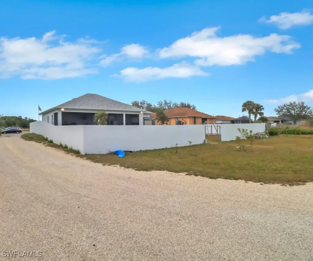 2394 45th Avenue NE Naples FL 34120