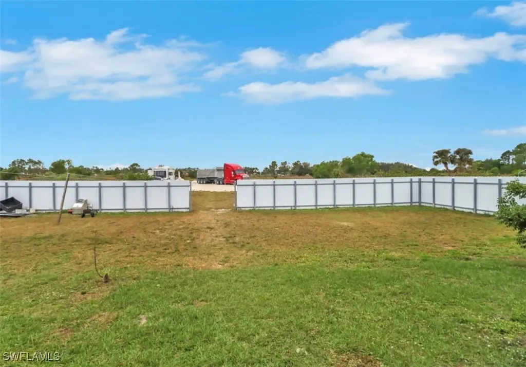 2394 45th Avenue NE Naples FL 34120