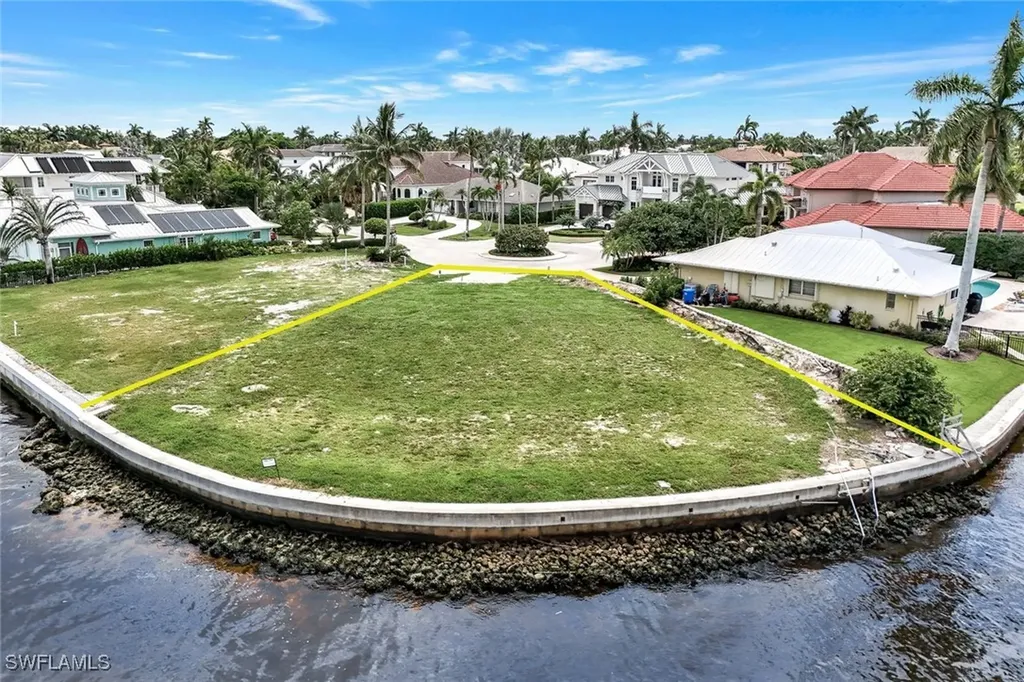 1303 Marlin Drive Naples FL 34102